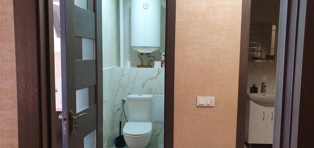 Appartement Квартира  A quiet place à Kamianets-Podilsky Extérieur photo